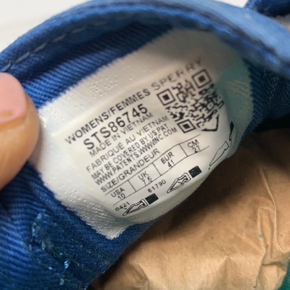 Sperry blue canvas deck shoes 10 - Picture 6 of 7